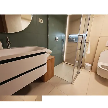 Bon Centru Vechi Apartment 3*