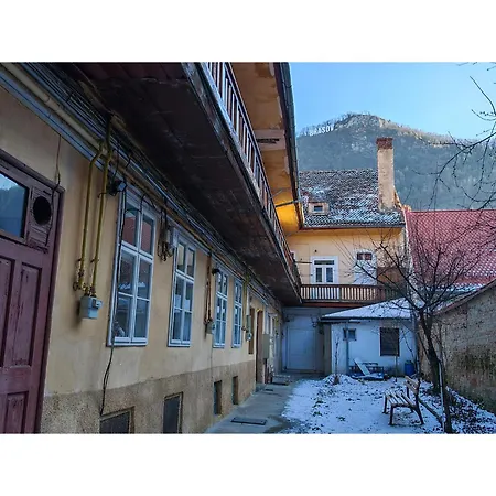 Bon Centru Vechi 3* Brasov